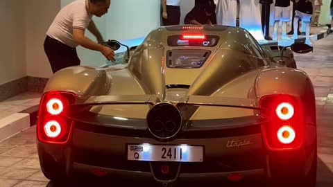 💫 Ferrari in UAE: A Masterpiece of Engineering! | LuxurySportsCars