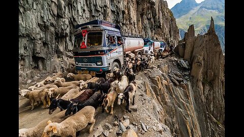 Dangerous roads of the world 🌎