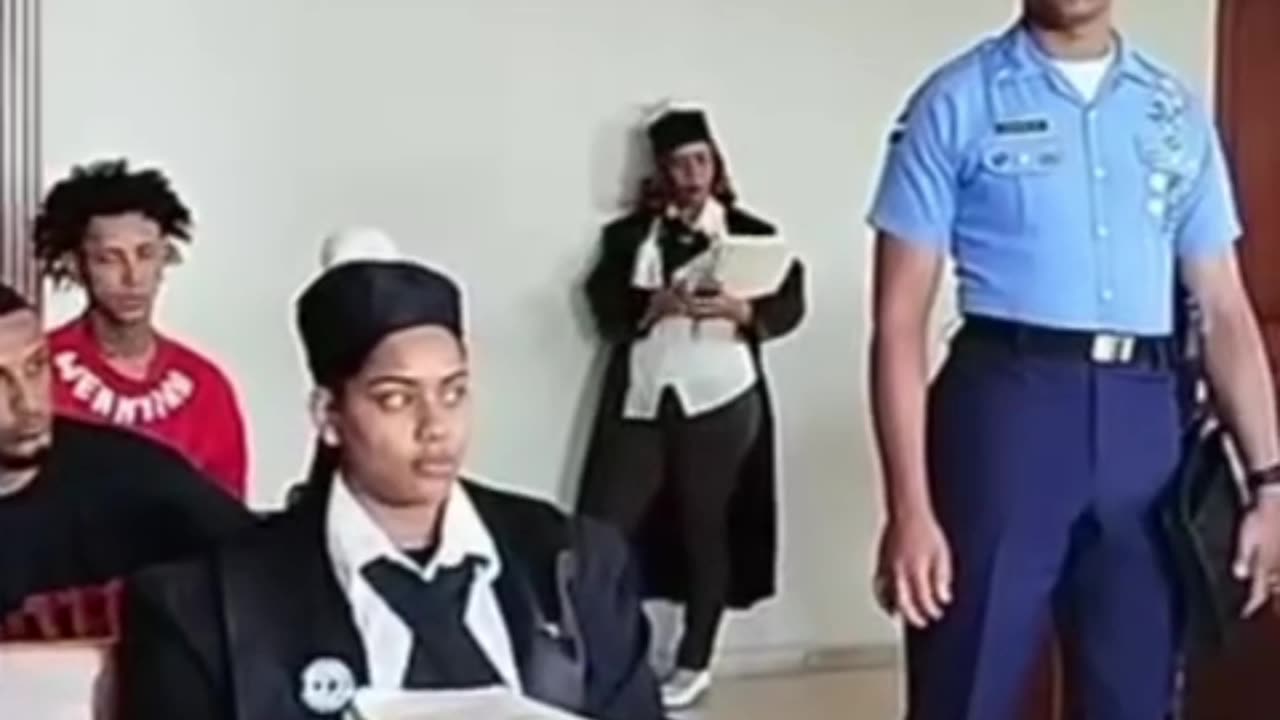 Profesor condenado a 10 años por suceso con 11 estudiantes