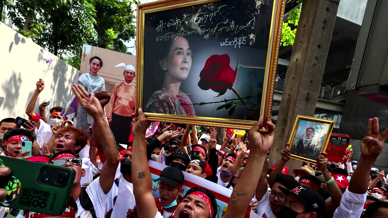 Myanmar junta frees thousands of prisoners, including foreigners