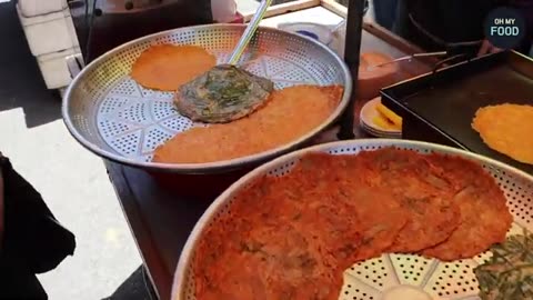 The Hottest Spot at the 5-Day Market?! $2 Jeon That Causes Total Chaos | Korean Street Food
