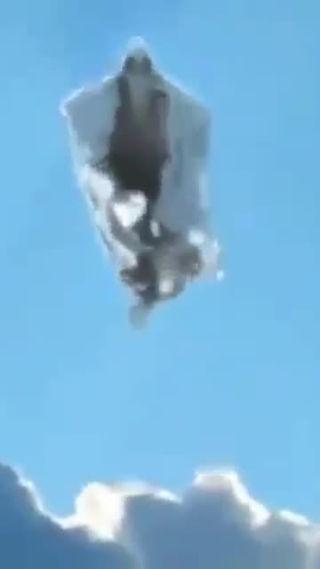 "Project Blue Beam" Fake God hologram...