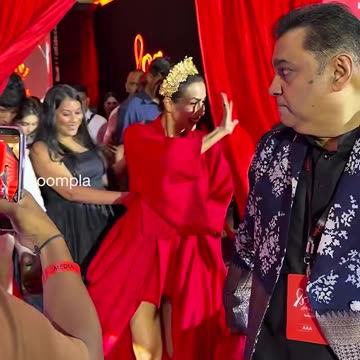 it takes a village. where’s the lie. malaika wraps up after her rampwalk.