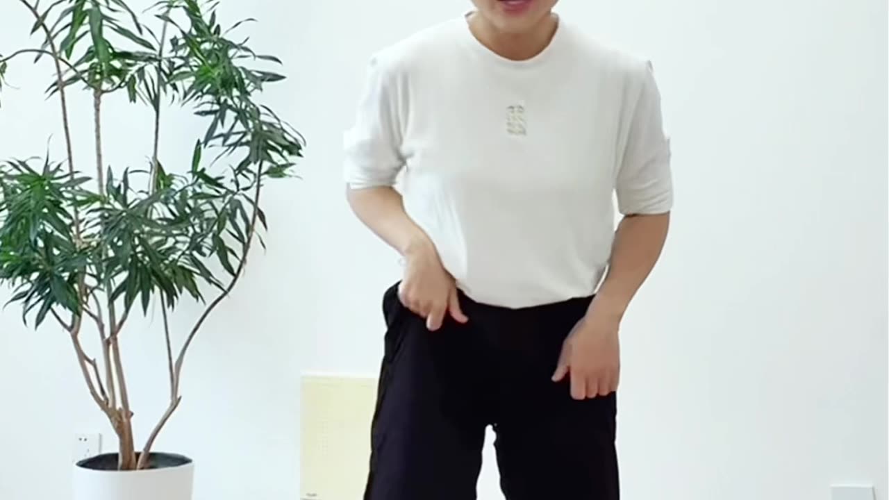 1121.八字開合腳