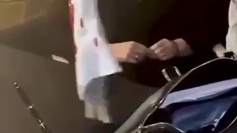 Ukrainain politcian Yulia Tymoshenko has bundles of cash found in her office