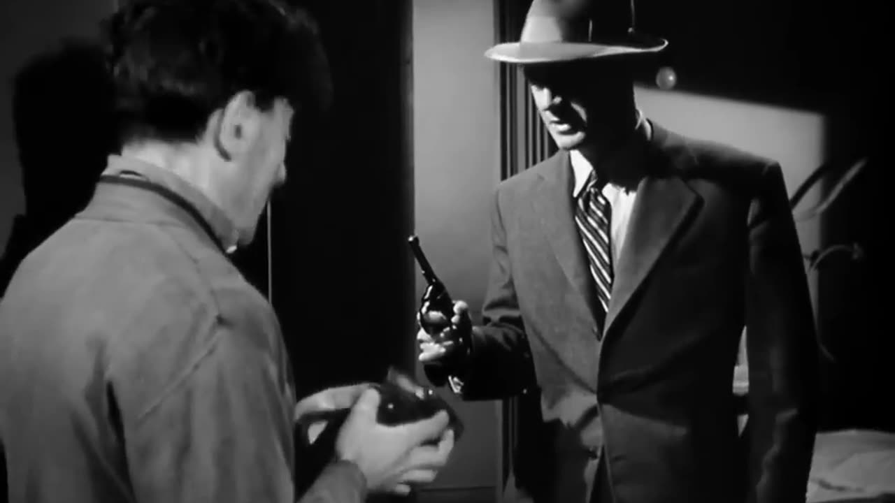 🎦 The Dark Corner