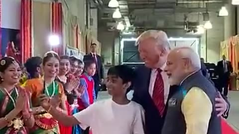 PM Modi & President Trump interacted with a group of youngsters at during