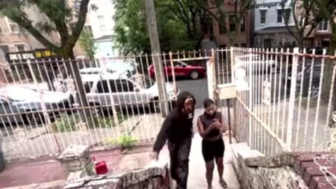Amazon package stolen in broad daylight, kids save the day