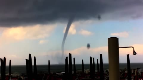 Rare Nature Phenomena 😲 | One in a Billion Moments Ever Recorded 🎥