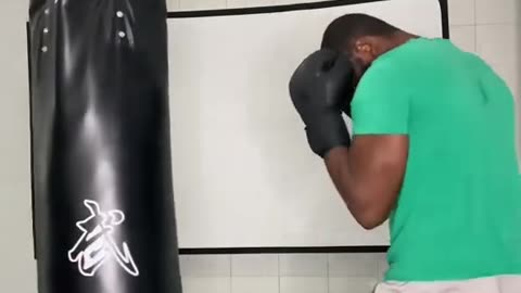 BLOCK AND GUARD STAY SHARP The Ultimate Guide to Boxing Mental Mastery