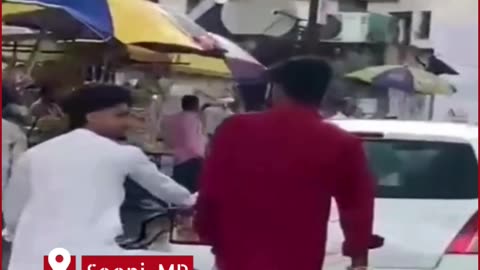 Seoni Horror: Hindu Youth Beaten in Public for Walking with Muslim Girl; 6 Arrested
