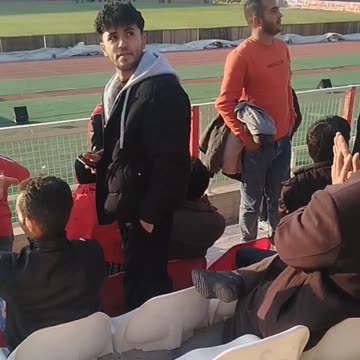 رقص و شادی هواداران تراکتورسازی تبریز در اسفند 1403