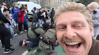 🚨 PROTEST ERUPT IN NYC AS ICE RAIDS CANAL ST (full video): ICE raids break lose in NYC