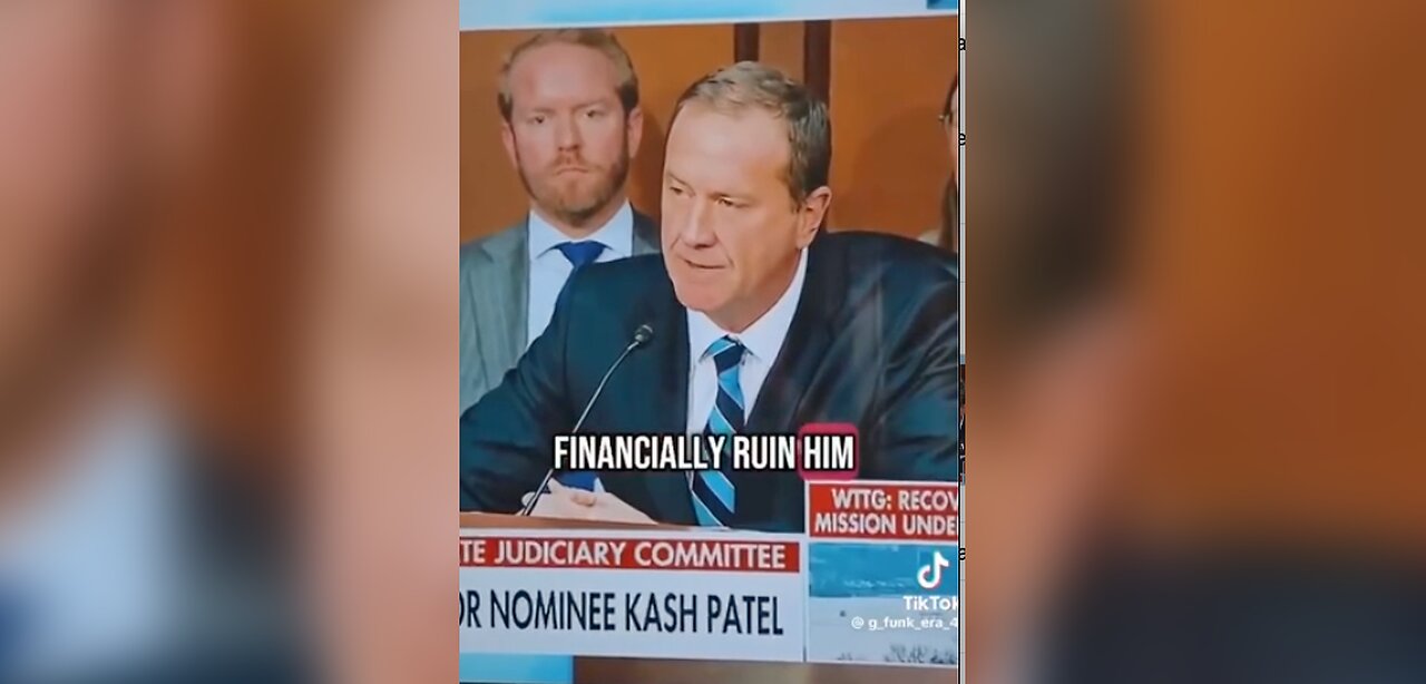 WOW! This might be the best part of the entire Kash Patel hearing