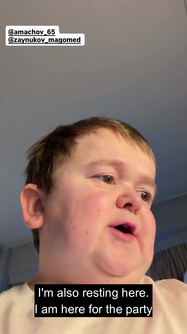 Hasbulla & Magomed Zaynukov Unbox a Moncler Jacket