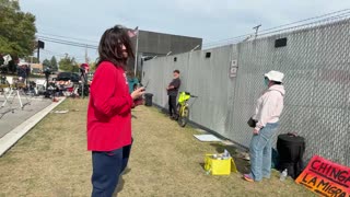 LIVE: Protest Outside Broadview ICE Facility