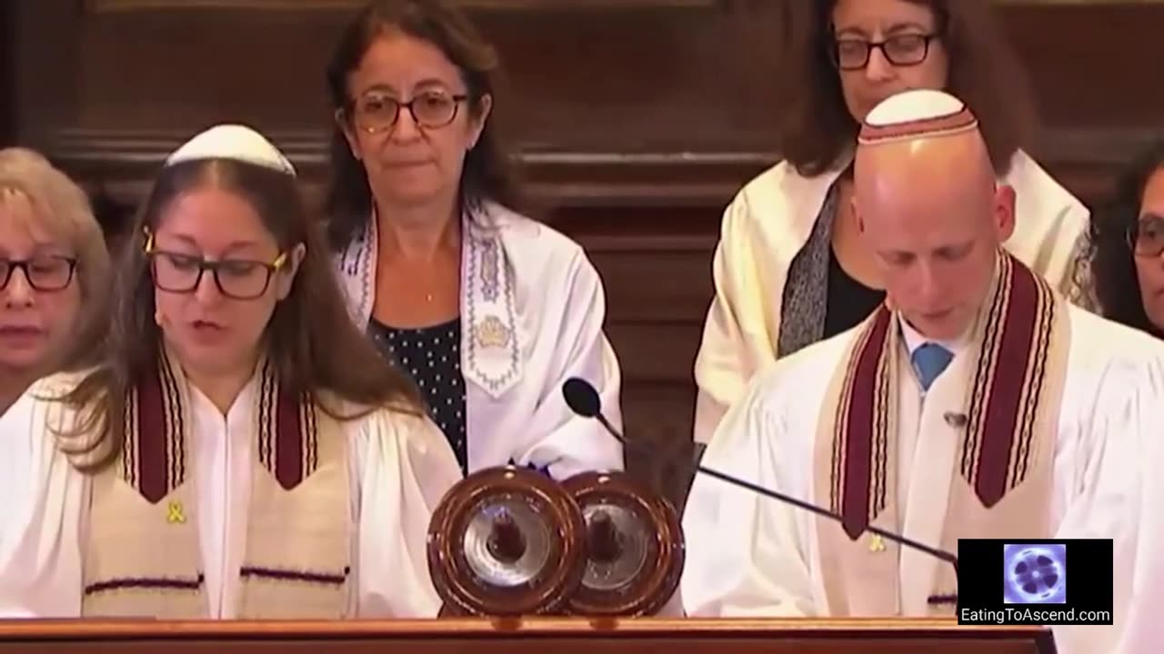 Jews explain human blood ritual sacrifices 'to the gods' at 2025 NYC Rosh Hoshannah service