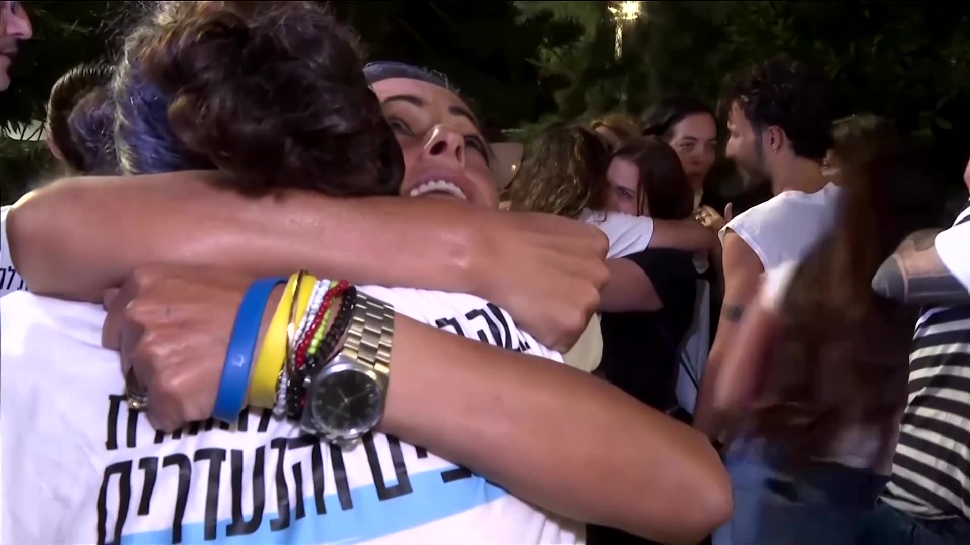 Israelis celebrate in Tel Aviv after Gaza deal announcement