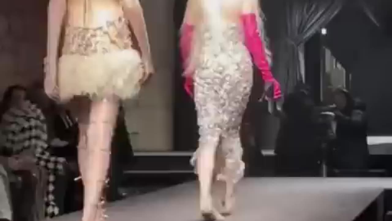 Must Watch: Doja Cat getting up to help the Model that fell at the Valentino Cou