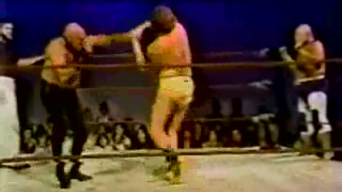 10-4-80 Memphis Wrestling