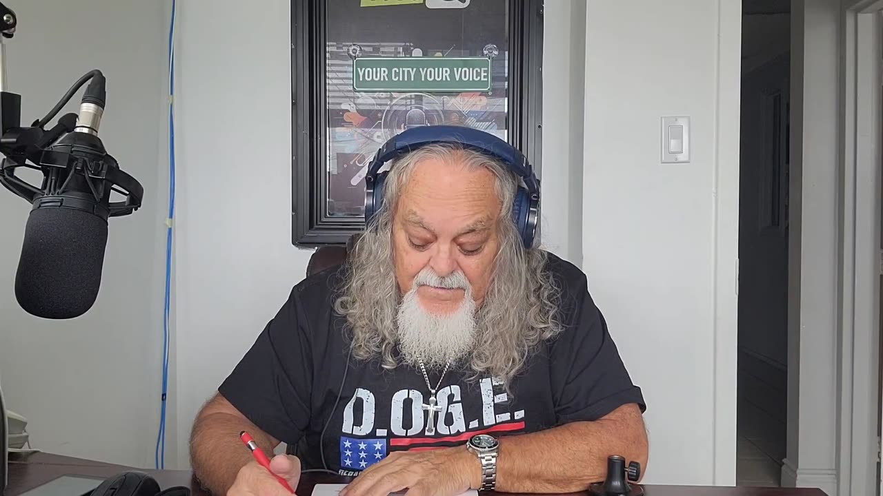 YOUR CITY YOUR VOICE Oct 21 2025 - OEB Death, EV Dilema, New Subs, AA Halftime, Pray For NYC