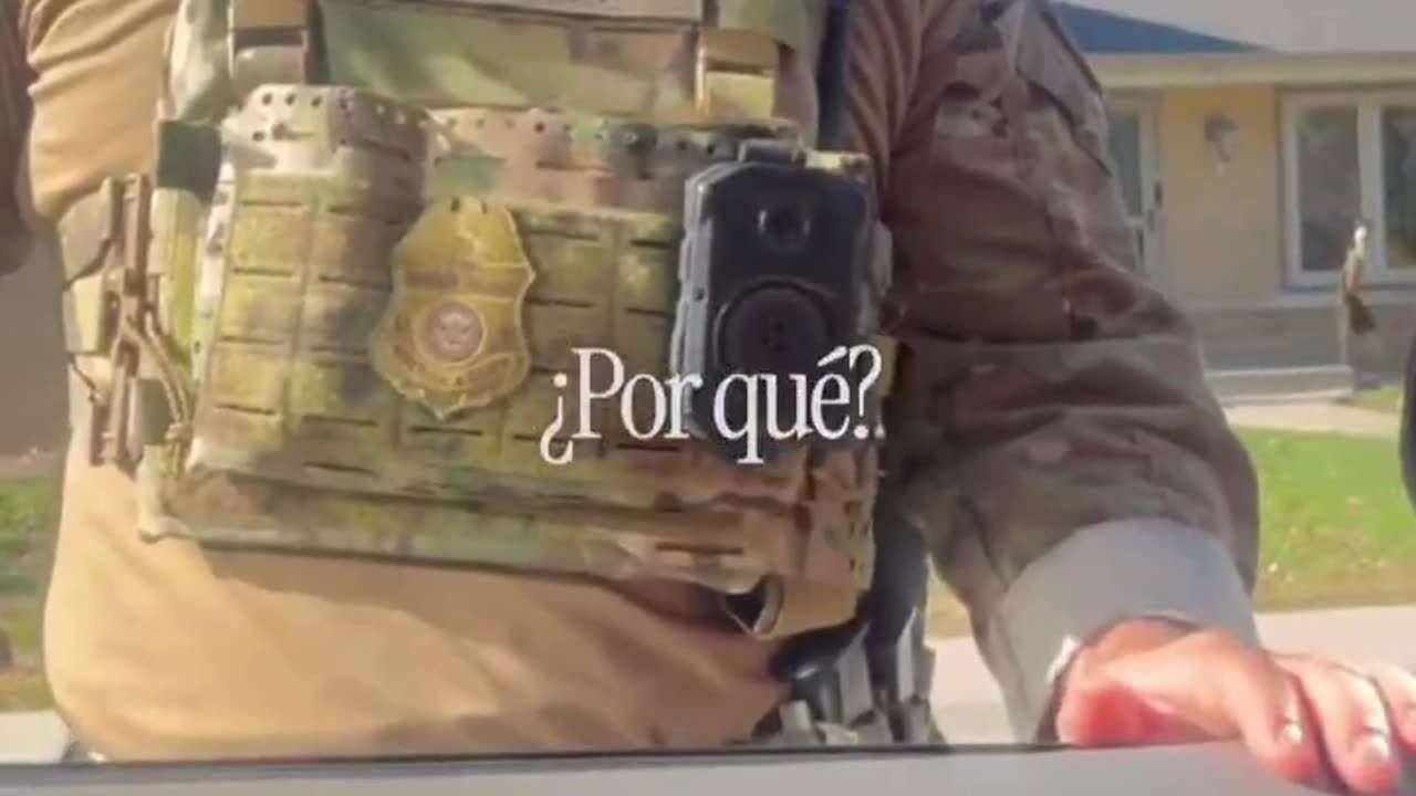 DHS agent had to give a verbal warning to one of the "patrolmen" aka people they send