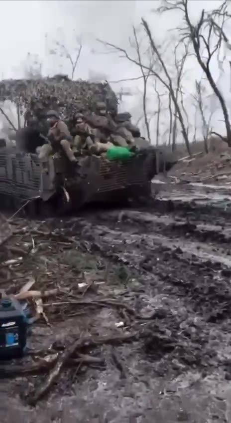 18+ Armed Forces of Ukraine situation. Filmed by Russian servicemen. Pozdnyakov. Subscribe