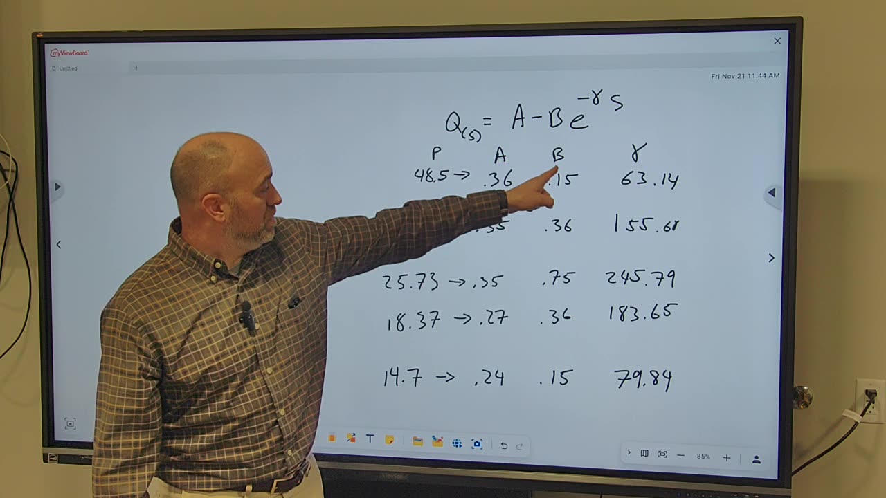 Mechatronics: 3D Curve fitting with MATLAB