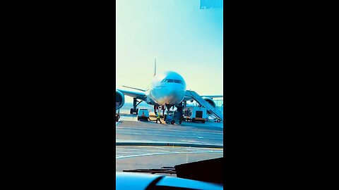 Safar ka Saathi 🌹| Dubai Vlogs | Travelling on Dubai Road 🛣️ #dubaivlog #Dubai ##tour #luxurylife