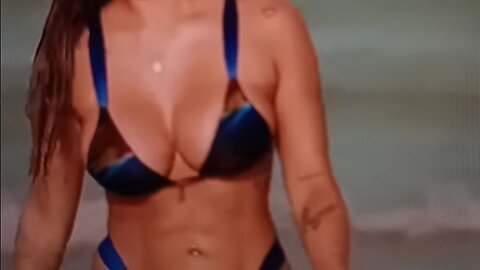 Swimsuit jiggle