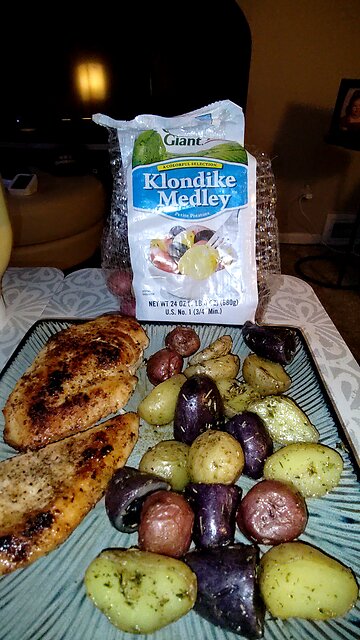 Eatlng Klondike Medley, Dbn, MI, 11/6/25