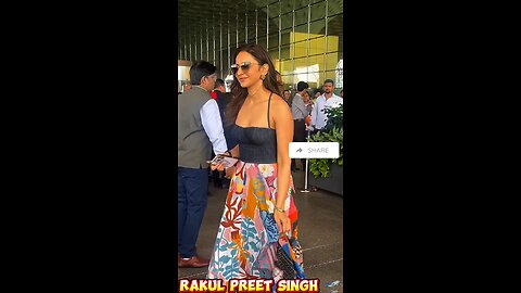 Bollywood Actress Rakul Preet Singh Spotted at Mumbai Airport🔥🌹❤️
