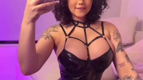 👀 Feeling Great In Black 💯🔥