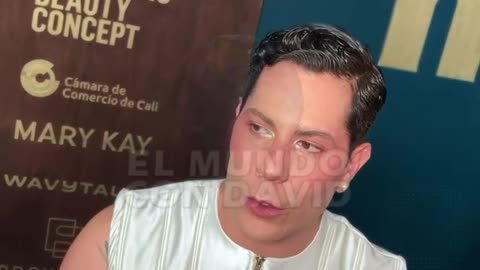 Christian Chávez ESTALLA contra críticas al cuerpo de Maite Perroni: "Déjenla ser mamá" 🤱🛑