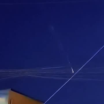 Meteor or Space Junk? Shocking Sighting in Peru Causes Astonishment 14-01-25