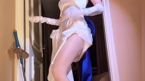 East Asian Beauty Pearl Bodycon Dress Voluptuous Sensual Sway - Daily Beauty EP 480