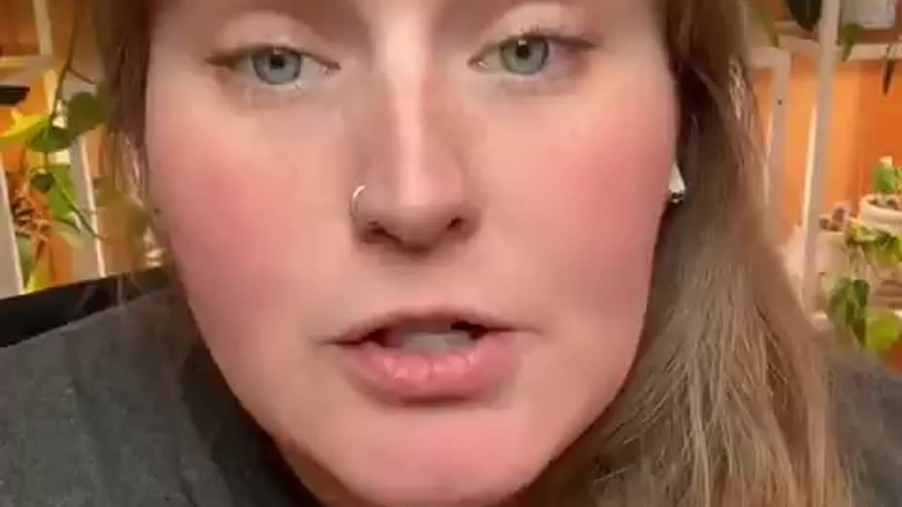 Liberal calls on fellow liberal White women to act like Karens to get in the way and obstruct..