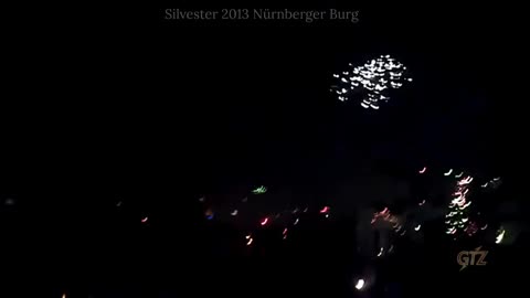 Ursachenforschung Gtz wünscht allen ein guten Rutsch ins neue Jahr 2026 Silvester-NürnbergerBurg2013