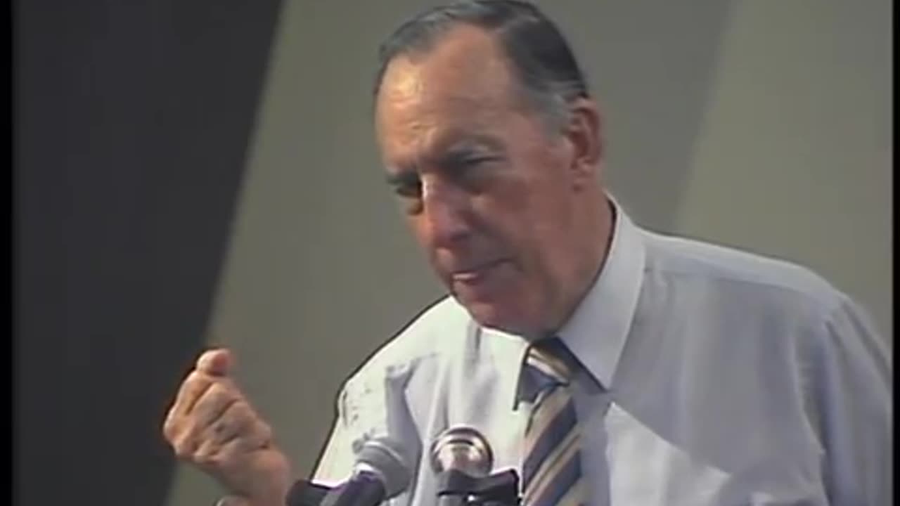 MUST WATCH - CASTING DOWN STRONGHOLDS - SPIRTUAL WARFARE - DEREK PRINCE