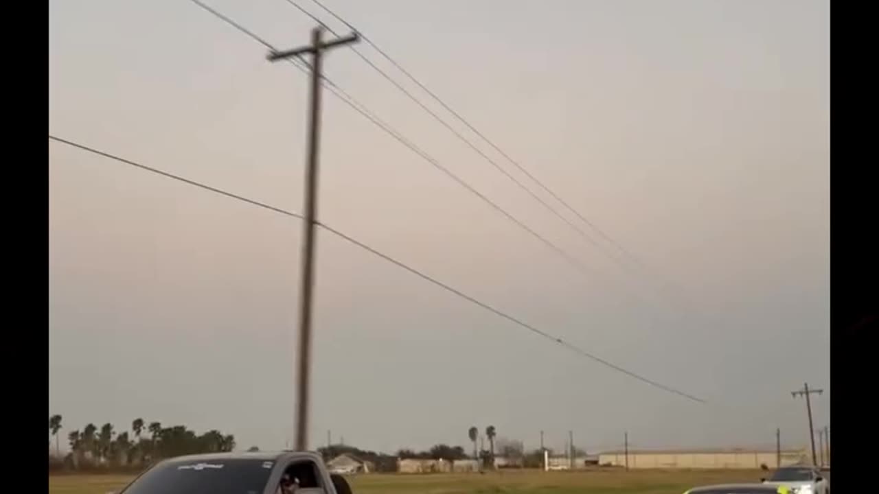 Only car guys can feel this sound