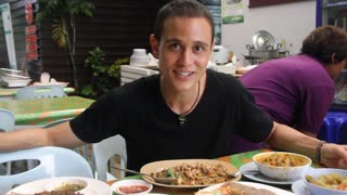 Vegetarian Thai Food: A Guide to Eating Healthy (and Delicious) Thai Food!