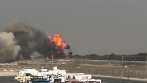 An Indian HAL Tejas fighter jet crashed during an aerial display at the Dubai Air Show