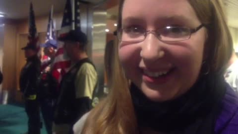 Patriot Guard (Marine Corps) - Sister Interview @ the PDX Airport (part 2/2)