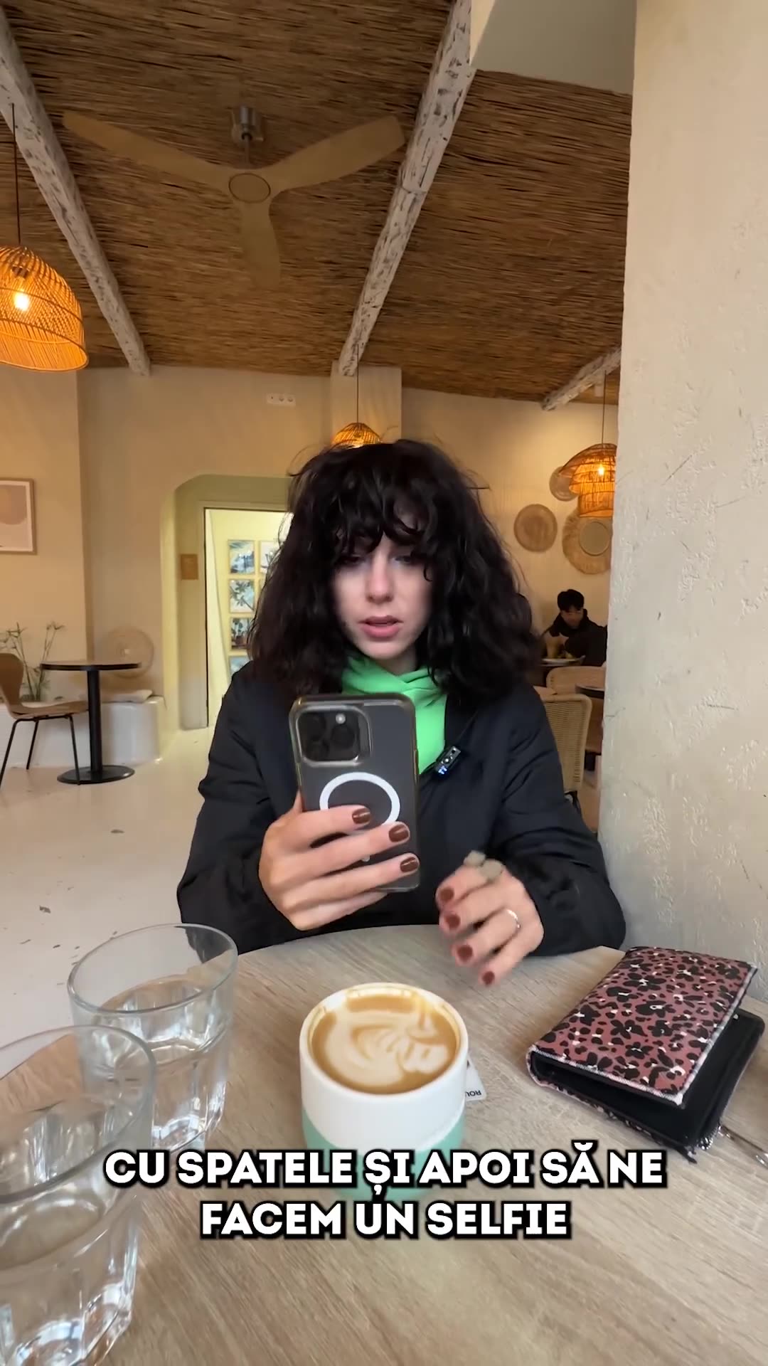 Satanistii din Bucuresti DEJA PLATESC CU FATA CAFEA si prajitura, Popescu Georgiana, Mihai Draghici