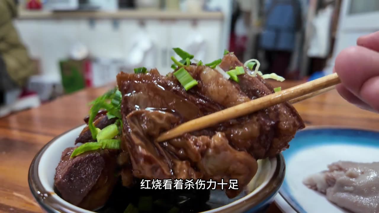 Shanghai Sanlin Town, boiled mutton and large intestine, the taste of the old Benbang