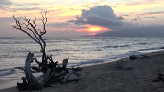 Lahaina, HI — Ukumehame Beach Park - Sunset