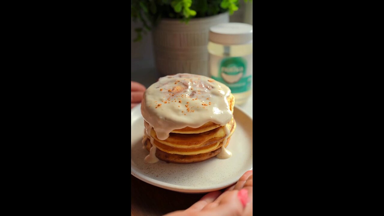 “Cinnamon Roll Pancakes Recipe 🥞✨ | Fluffy, Healthy & Viral Fall Breakfast”