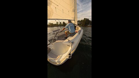 Hunter 216 Sailboat