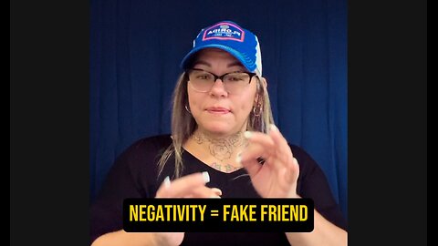 🚨 Warning: Negativity = Fake Friend 😬 #ASL #deaf #realtalk #signlanguage