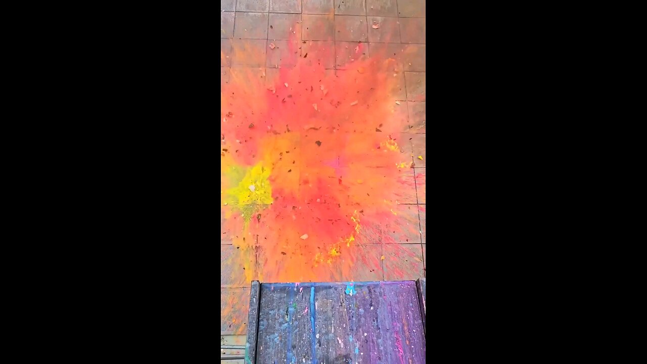 💥 Epic Bottle Drop! Explosive Colors on Impact! 🌈💣#shorts #Viral #BottleBreak #Explosion #viral